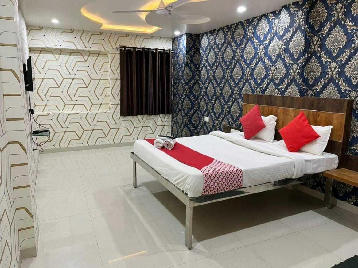 Oyo 88521 Hotel Swagstay Indore Exterior foto